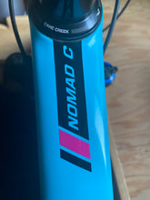 Load image into Gallery viewer, Santa Cruz Nomad C Blue/Pink L